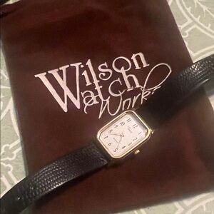 Vintage Timex ladies Gold-Tone Watch with Black Leather Strap new battery